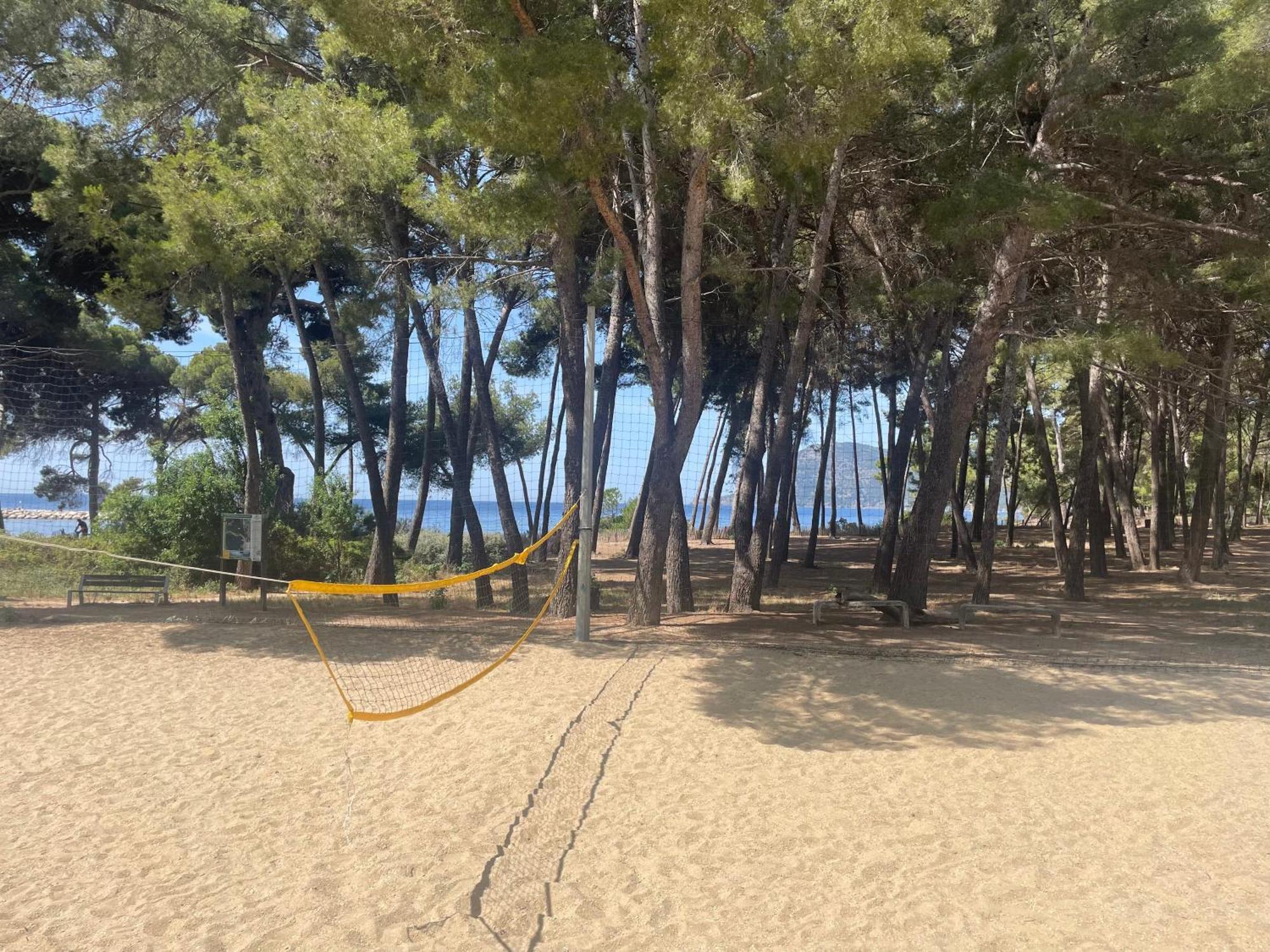 Superbe Studio Avec Terrasse Proximite Plage سانت-ماندرييه-سور-مير المظهر الخارجي الصورة